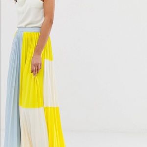 Color block pleated midi skirt